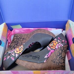 Authentic Vintage Ed Hardy Pink Roses Y2K Size 8 Platform Heels Wedge Shoes Box